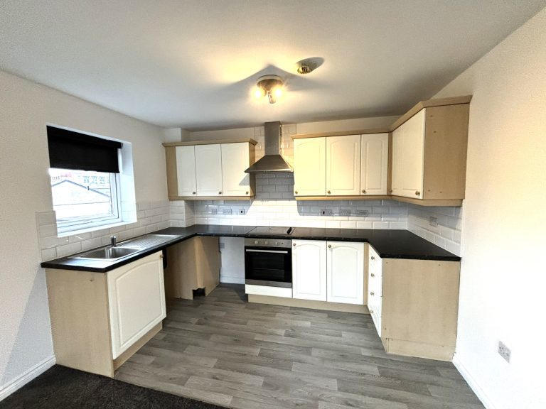 Canalside, Radcliffe, M26