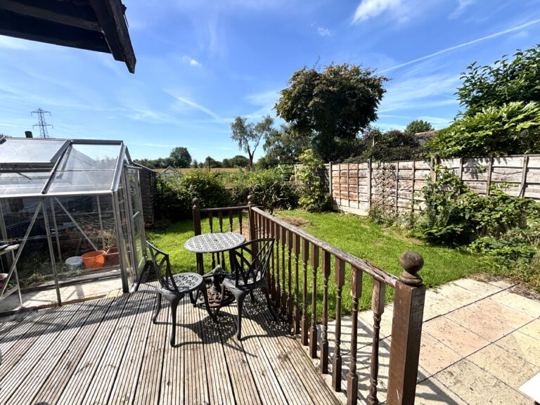 Ringley Road West, Radcliffe, M26