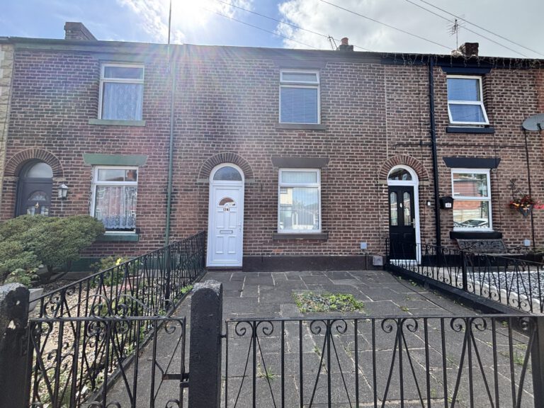 Pilkington Road, Radcliffe, M26