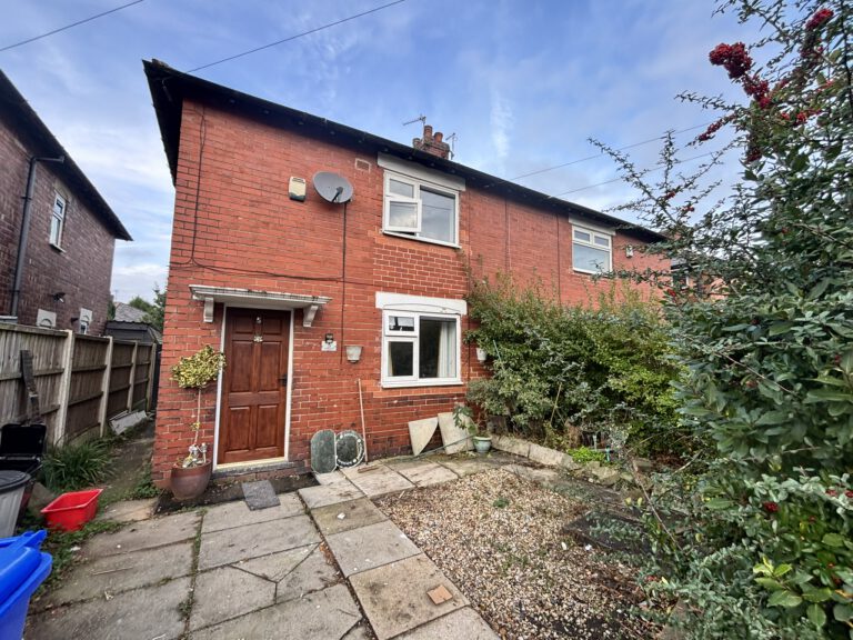 Sefton Street, Radcliffe, M26