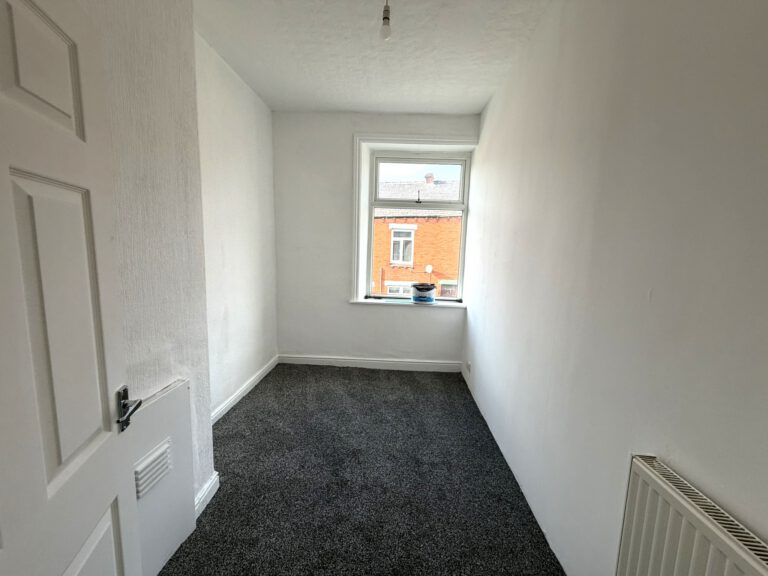 Forest Street, Oldham, OL8