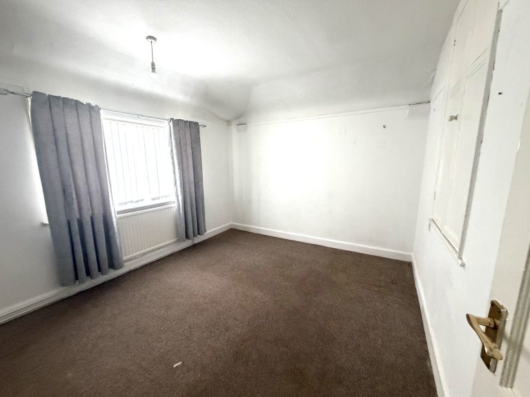 Wanstead Avenue, Manchester, M9