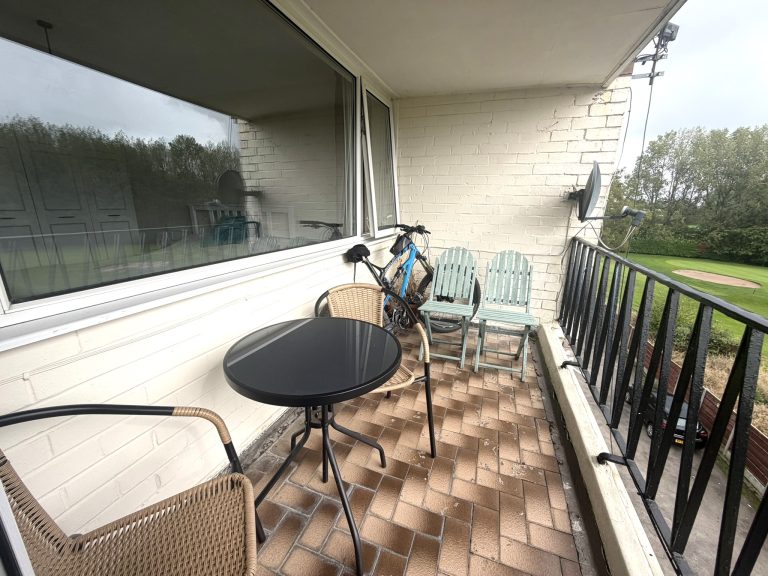 Park Lane, Whitefield, M45